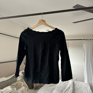 Kate spade black boat neck with scallops tshirt